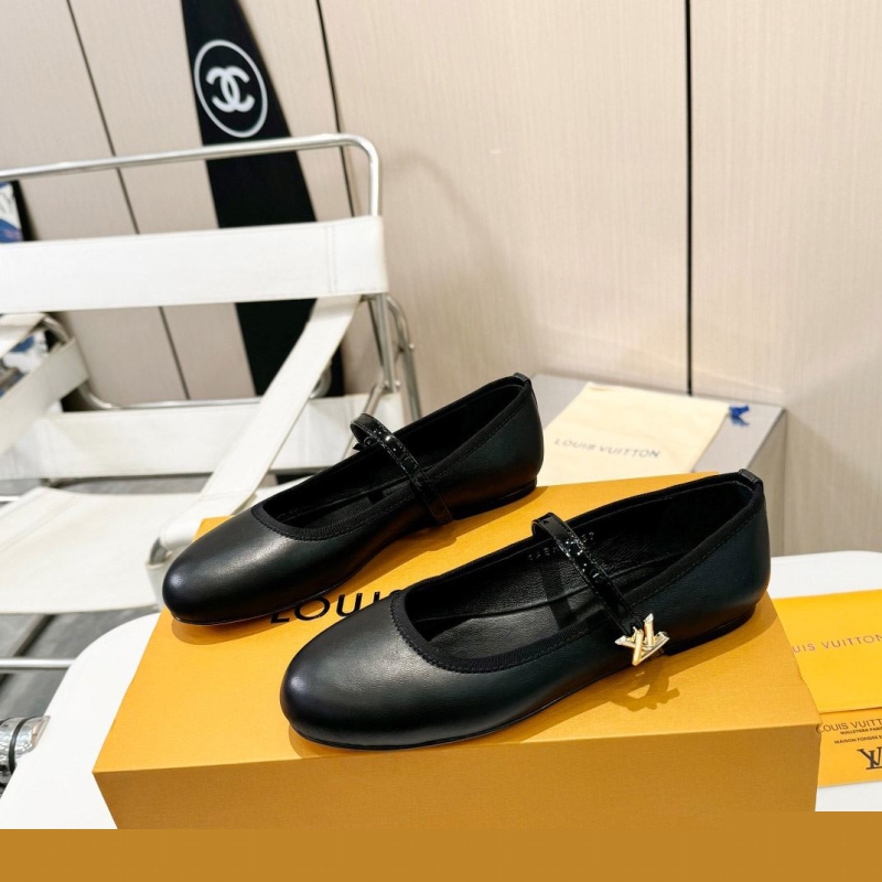 LV flat shoes